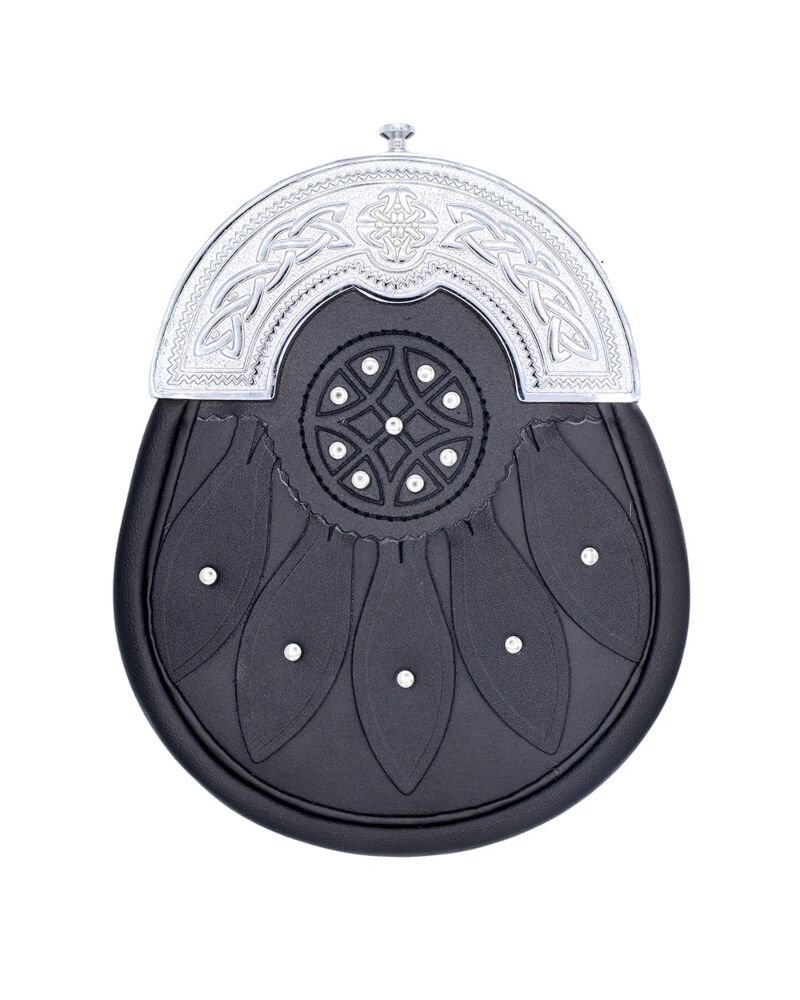 Chrome Cantle Black Leather Sporran with Celtic Studs