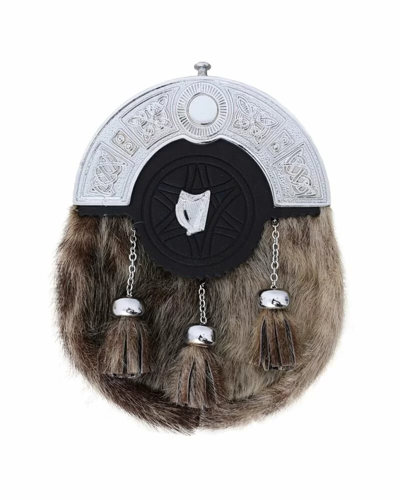 Scottish Antique Cantle Seal Skin Sporran for kilt outfit, classic Highland dress sporran with traditional seal skin